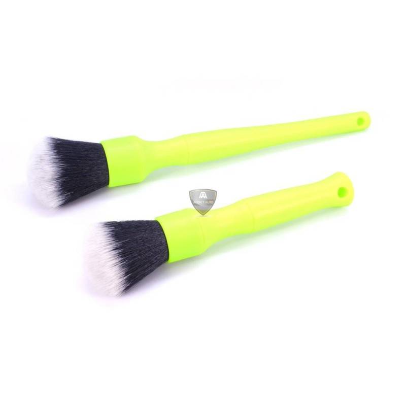 SYNTHETIC DETAILING BRUSH (synthétique) - LIME SYNTHETIC DETAILING BRUSH (synthétique) - LIME