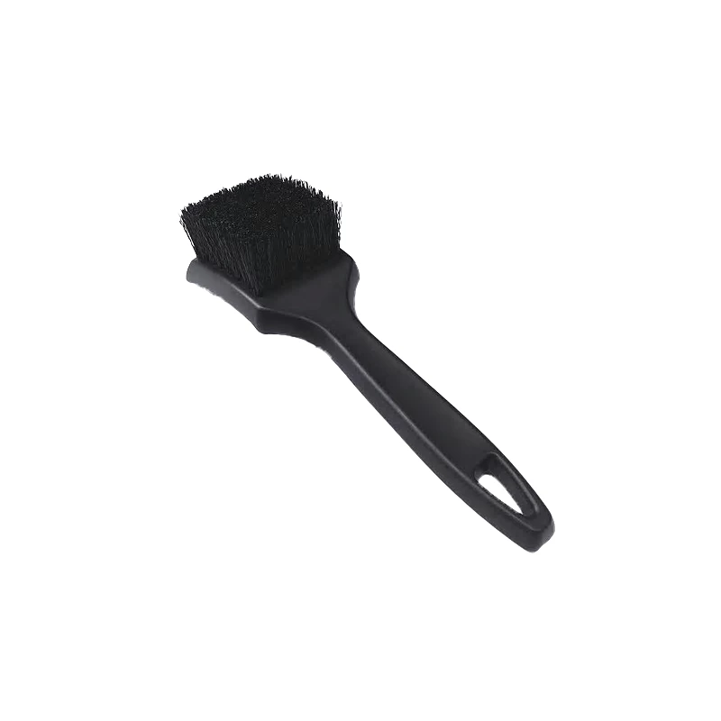 copy of Q2M TIRE BRUSH